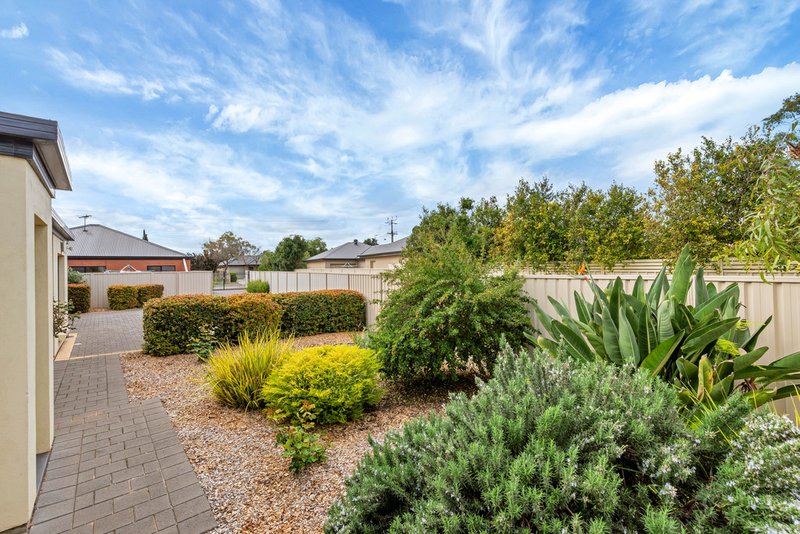 Photo - 27A Glenburnie Avenue, Northfield SA 5085 - Image 3