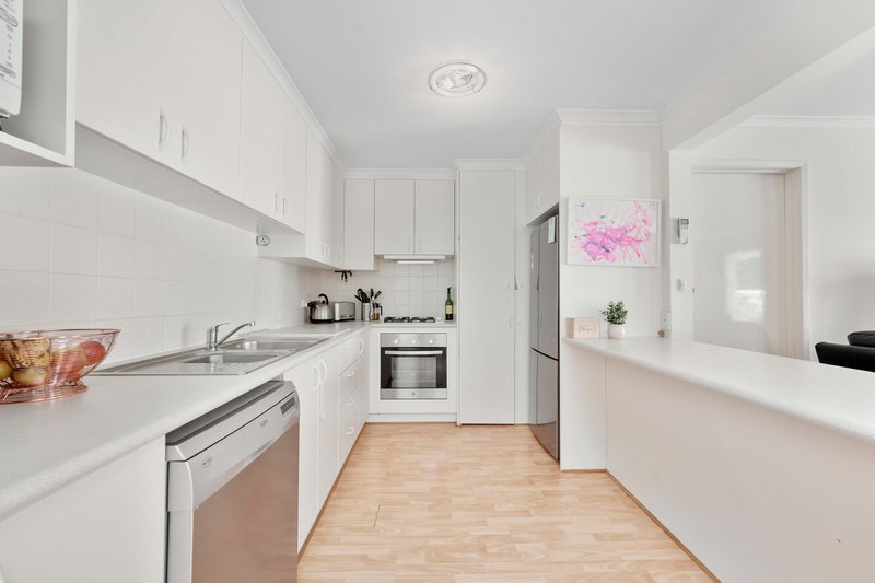 Photo - 27A Hammond Street, Brighton VIC 3186 - Image 6