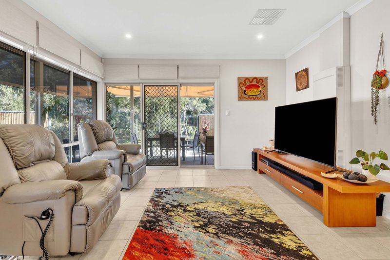 Photo - 27A Heysen Crescent, West Lakes Shore SA 5020 - Image 4