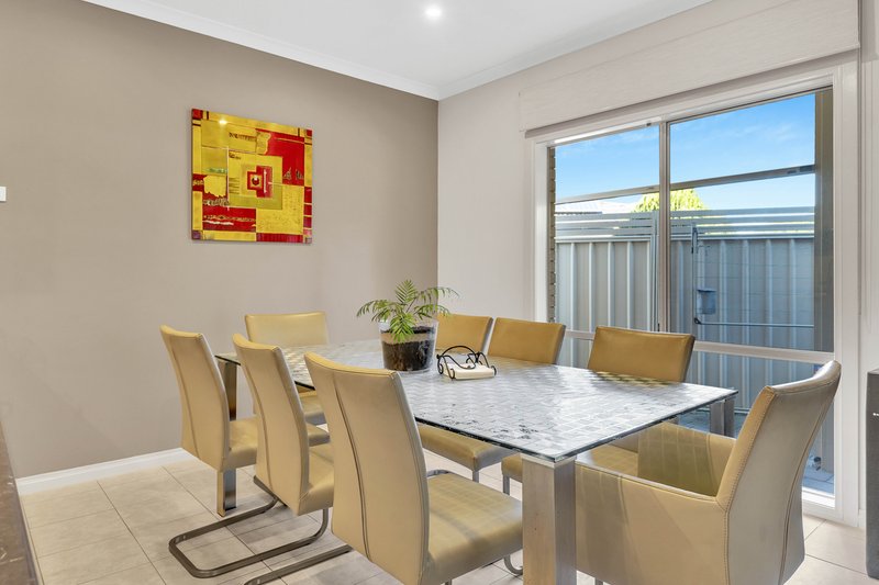 Photo - 27A Heysen Crescent, West Lakes Shore SA 5020 - Image 8
