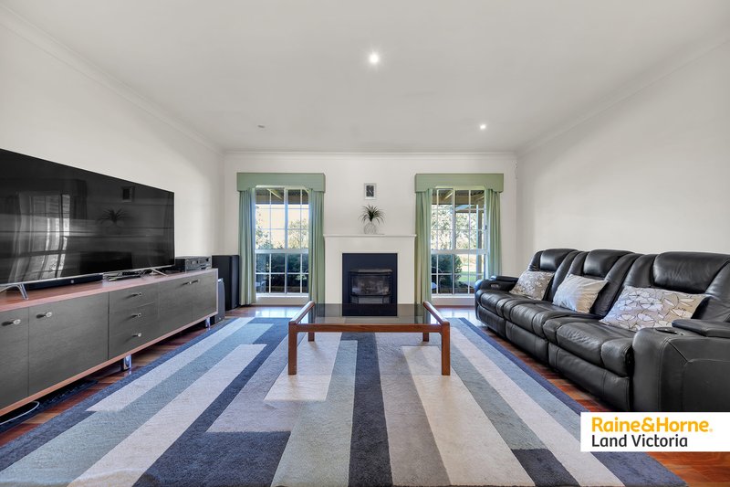 Photo - 27A Kelly Street, Beveridge VIC 3753 - Image 4