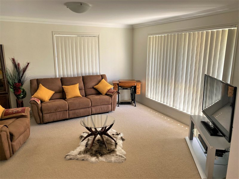 Photo - 27A Kingaroy Street, Kingaroy QLD 4610 - Image 2