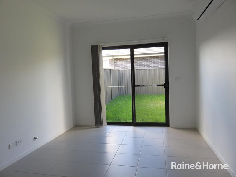 Photo - 27a Limestone Road, Box Hill NSW 2765 - Image 3