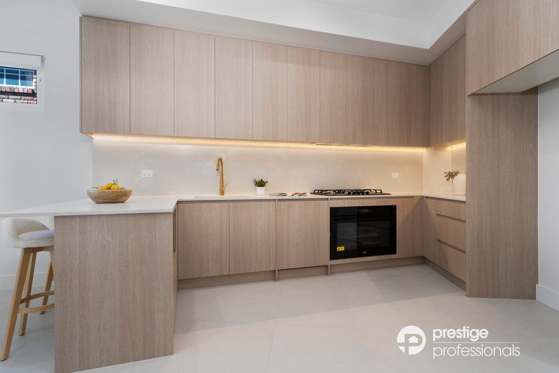 Photo - 27A Metcalfe Avenue, Moorebank NSW 2170 - Image 8