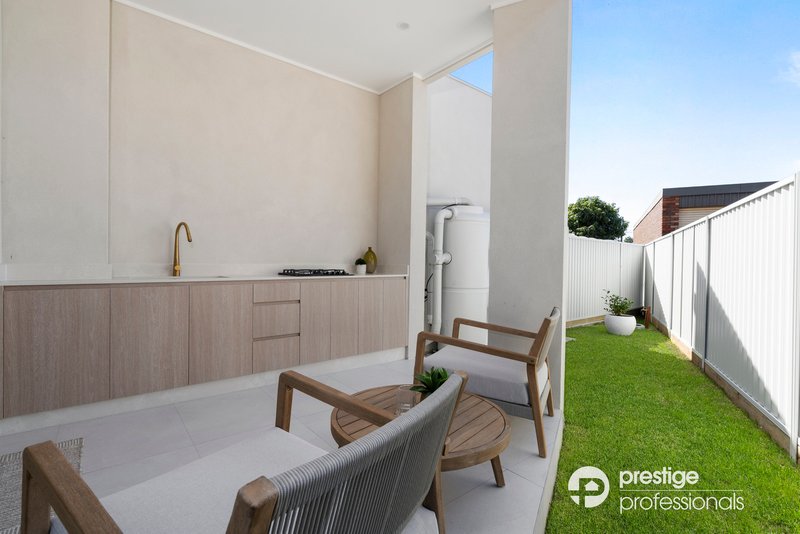 Photo - 27A Metcalfe Avenue, Moorebank NSW 2170 - Image 26