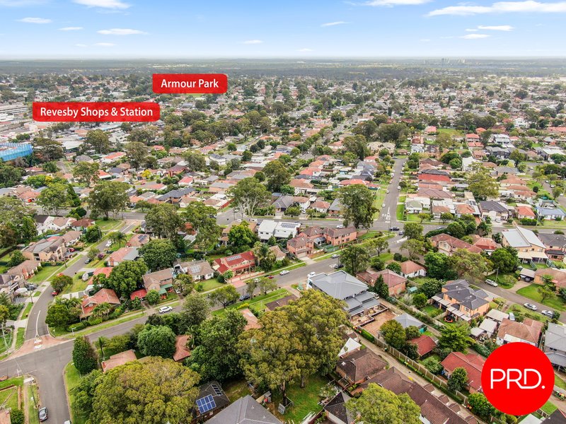 Photo - 2/7A Wilberforce Road, Revesby NSW 2212 - Image 9