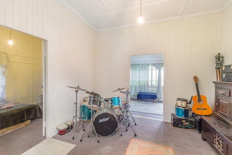 Photo - 27B Christmas Creek Road, Laravale QLD 4285 - Image 7