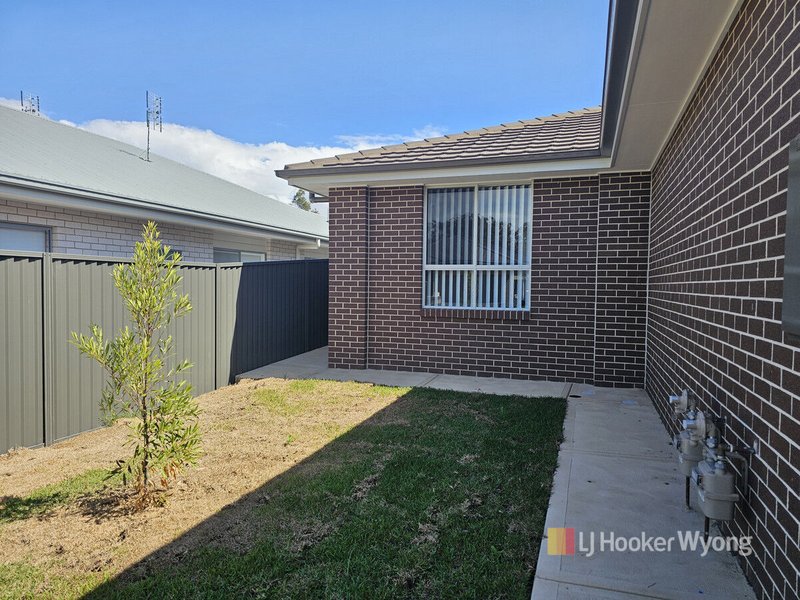 27B Glenelg Avenue, Wadalba NSW 2259