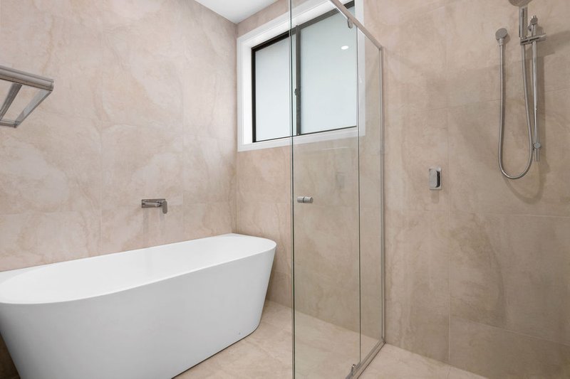 Photo - 27b John Warren Avenue, Glenwood NSW 2768 - Image 5