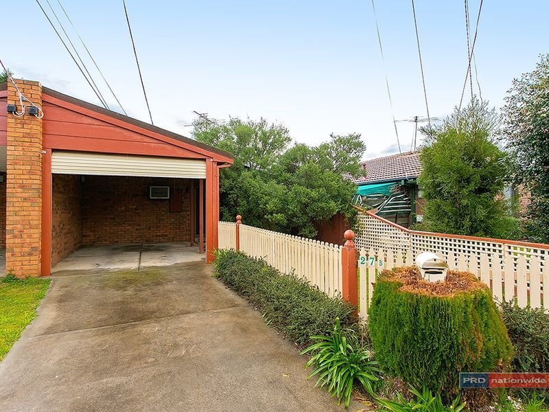 Photo - 27B Rowes Road, Werribee VIC 3030 - Image 1