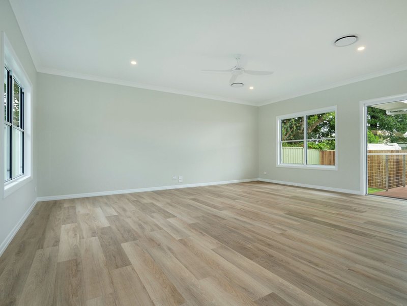 Photo - 2/7B Warwick Street, Harristown QLD 4350 - Image 10