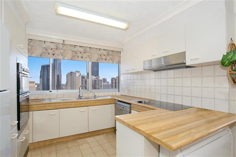 Photo - 27C/5 Clifford Street, Surfers Paradise QLD 4217 - Image 4