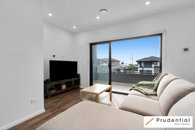 Photo - 27D Power Ridge, Oran Park NSW 2570 - Image 2