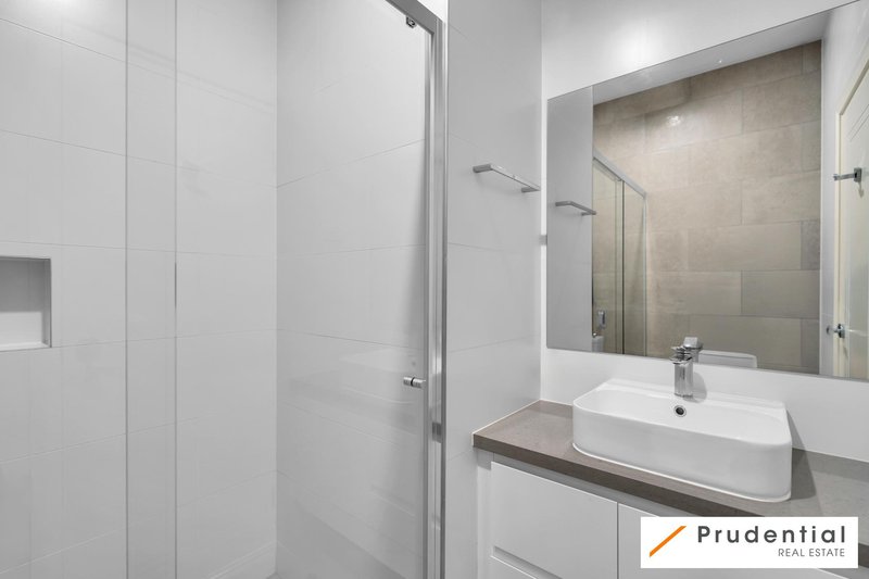 Photo - 27D Power Ridge, Oran Park NSW 2570 - Image 6