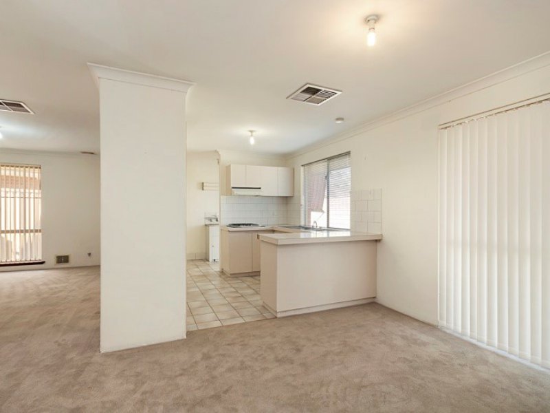 Photo - 2/8-10 Blythe Place, Willetton WA 6155 - Image 4