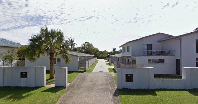 Photo - 2/8-10 Petersen Street, North Mackay QLD 4740 - Image 1