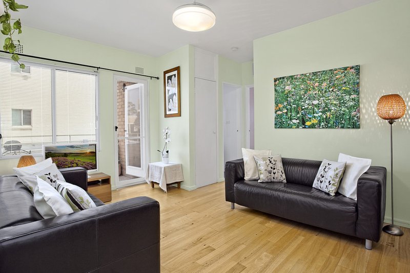 2/8-10 Schwebel St , Marrickville NSW 2204