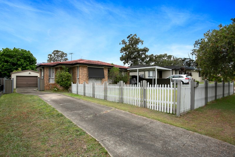 Photo - 28 & 28a Moolana Parade, South Penrith NSW 2750 - Image 2