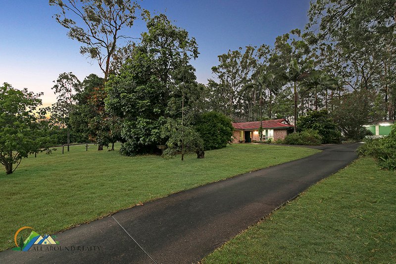 Photo - 28-30 Blackbutt Court, Burpengary QLD 4505 - Image 2