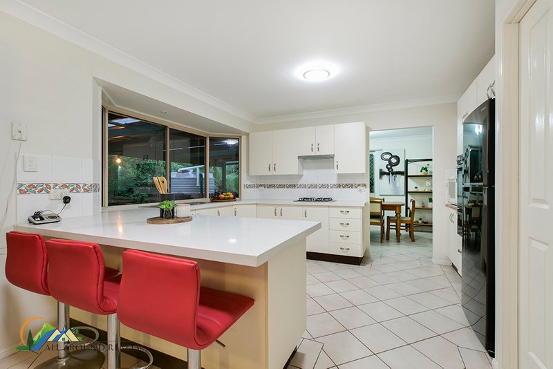 Photo - 28-30 Blackbutt Court, Burpengary QLD 4505 - Image 9