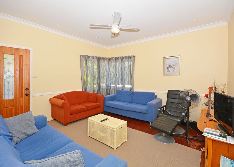 Photo - 28-30 Bushnell Road, Burrum Heads QLD 4659 - Image 11