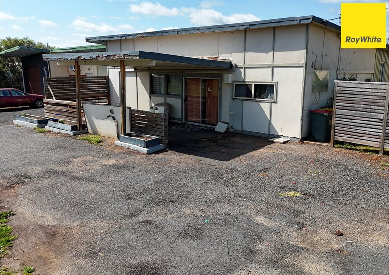 Photo - 28-30 Ring Street, Inverell NSW 2360 - Image 5