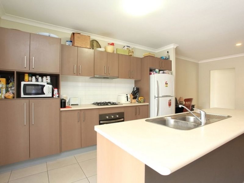 Photo - 28-30 Van Beelen Street, Caboolture QLD 4510 - Image 5