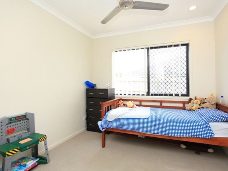 Photo - 28-30 Van Beelen Street, Caboolture QLD 4510 - Image 8