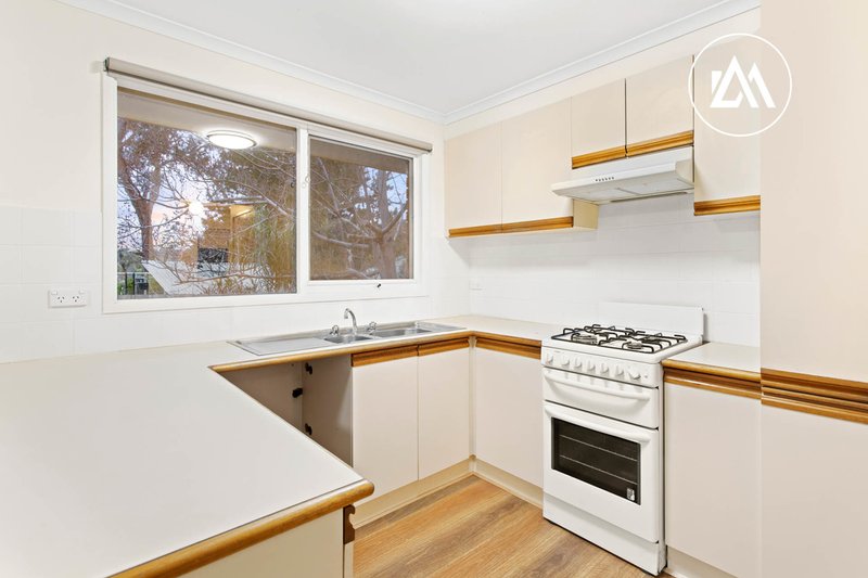 Photo - 2/8 Alder Street, Langwarrin VIC 3910 - Image 5