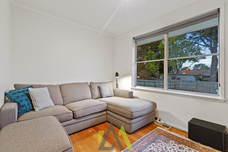 Photo - 28 Aleppo Crescent, Frankston North VIC 3200 - Image 5