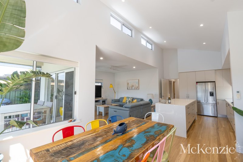 Photo - 28 Allen Street, Encounter Bay SA 5211 - Image 5