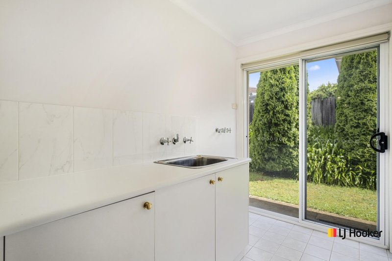 Photo - 28 Allnutt Crescent, Forde ACT 2914 - Image 5