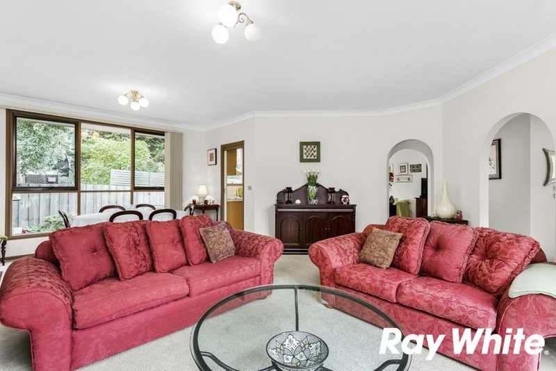 Photo - 2/8 Angus Drive, Glen Waverley VIC 3150 - Image 5