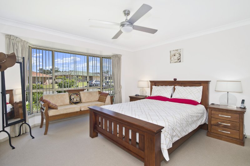 Photo - 28 Annabella Drive, Port Macquarie NSW 2444 - Image 6