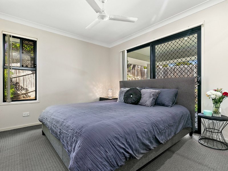 Photo - 28 Antonson Cres , Mudgeeraba QLD 4213 - Image 12