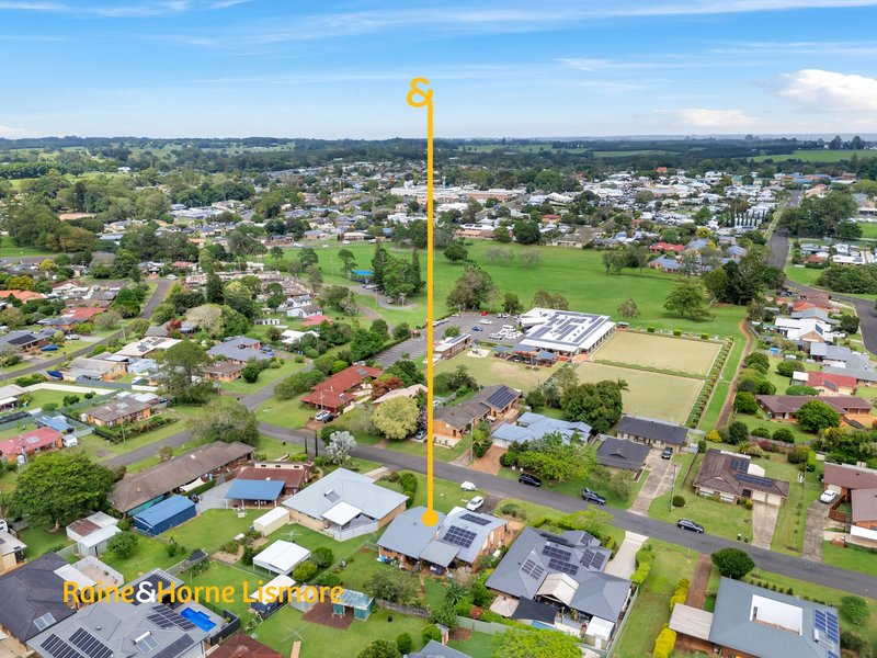 Photo - 2/8 Arrowsmith Avenue, Alstonville NSW 2477 - Image 3