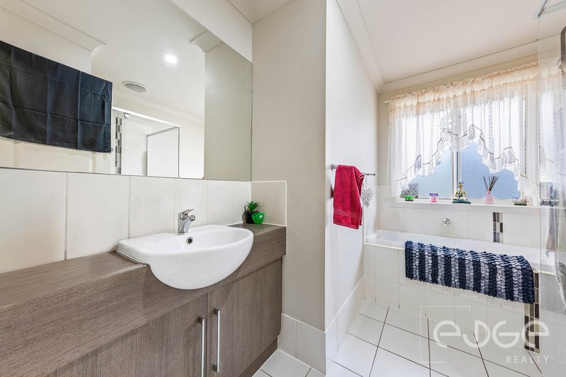 Photo - 28 Ascot Avenue, Munno Para West SA 5115 - Image 13