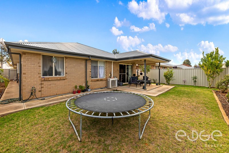 Photo - 28 Ascot Avenue, Munno Para West SA 5115 - Image 16