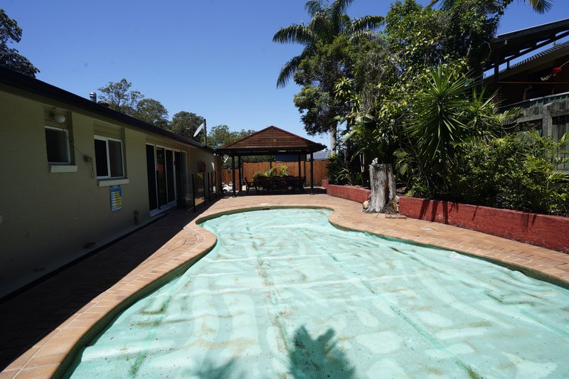Photo - 28 Ashburton Street, Chapel Hill QLD 4069 - Image 4