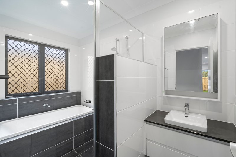 Photo - 28 Aspire Street, Ripley QLD 4306 - Image 6