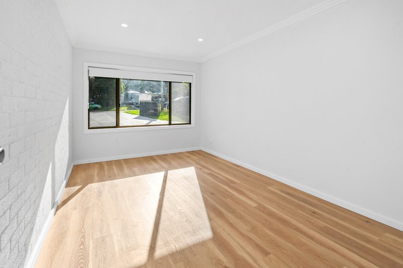 Photo - 28 Asquith Avenue, Windermere Park NSW 2264 - Image 16