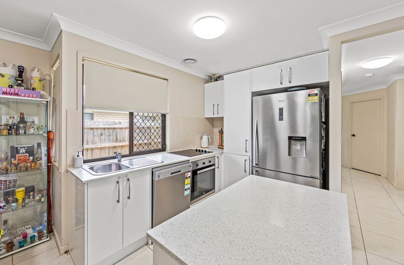 Photo - 28 Augusta Boulevard, Pimpama QLD 4209 - Image 3