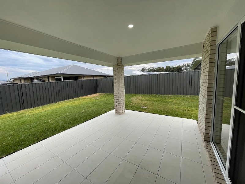 Photo - 28 Augusta Close, Heddon Greta NSW 2321 - Image 17