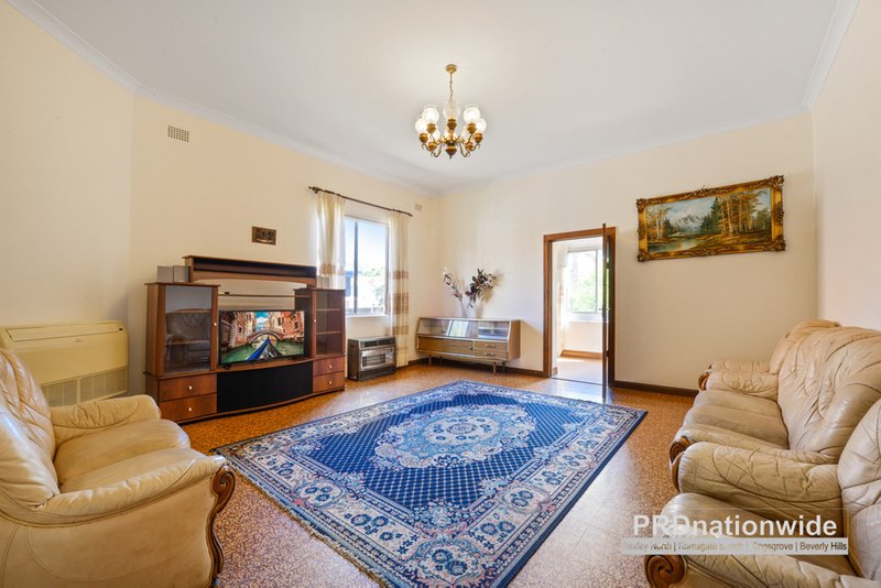 Photo - 28 Austin Avenue, Croydon NSW 2132 - Image 2