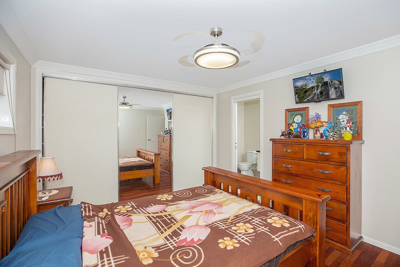 Photo - 28 Awaba Street, Fassifern NSW 2283 - Image 5