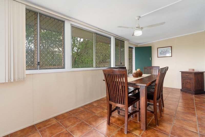 Photo - 28 Backford Street, Chermside West QLD 4032 - Image 11