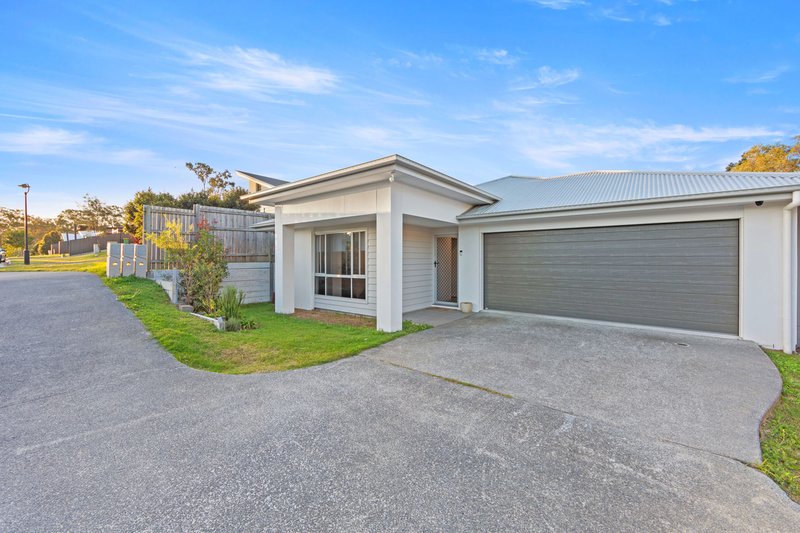 Photo - 28 Bailey Court, Ormeau QLD 4208 - Image 2