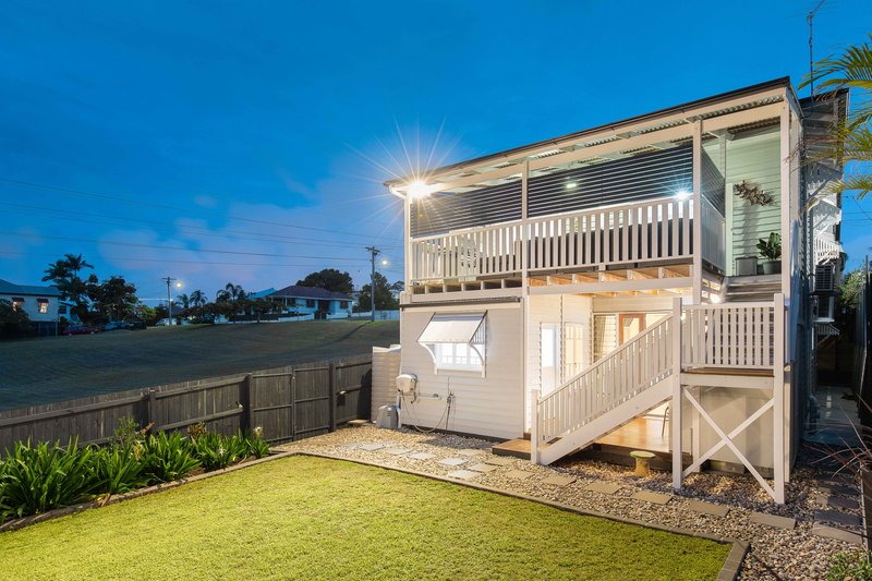 Photo - 28 Baldwin Street, Bulimba QLD 4171 - Image 3