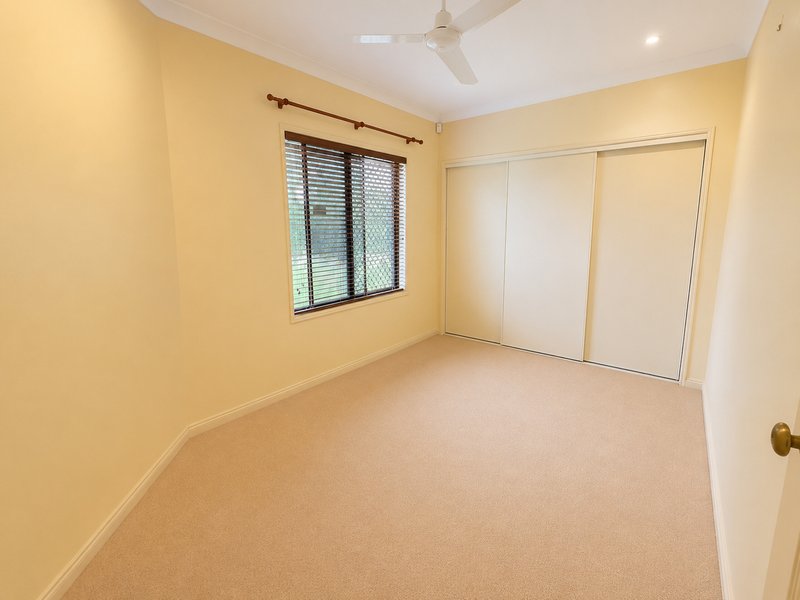 Photo - 28 Banksia Place, Mount Gravatt East QLD 4122 - Image 13