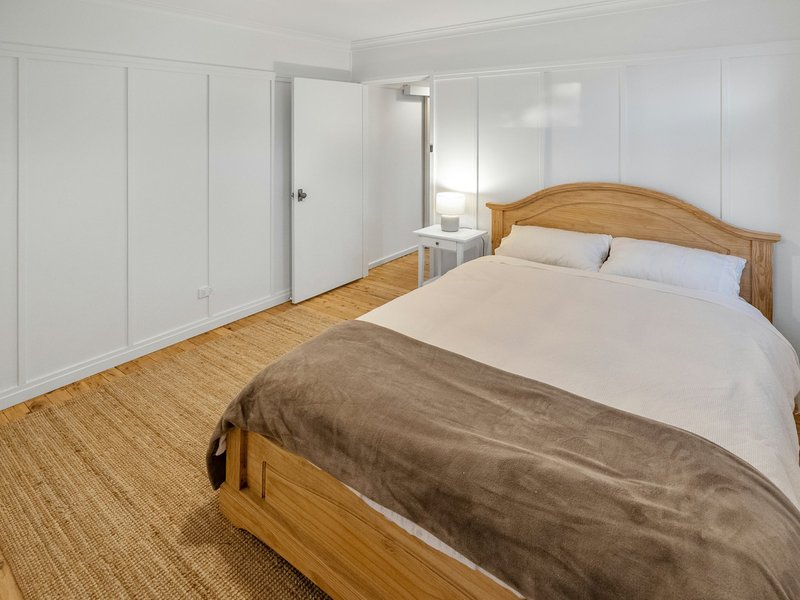 Photo - 28 Barellan Street, Griffith NSW 2680 - Image 2